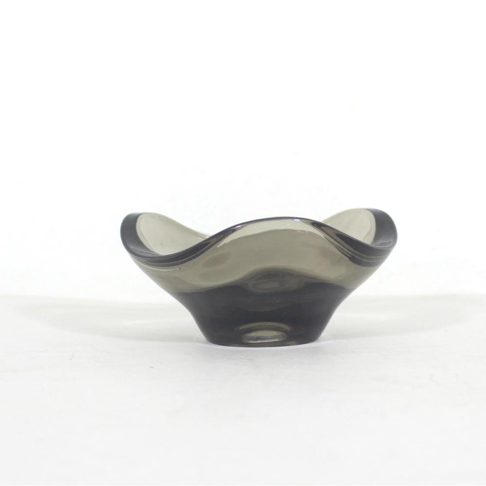 Smoke Grey Curved Triangular Mid-Century Modern Dish Ząbkowice Glass Bowl